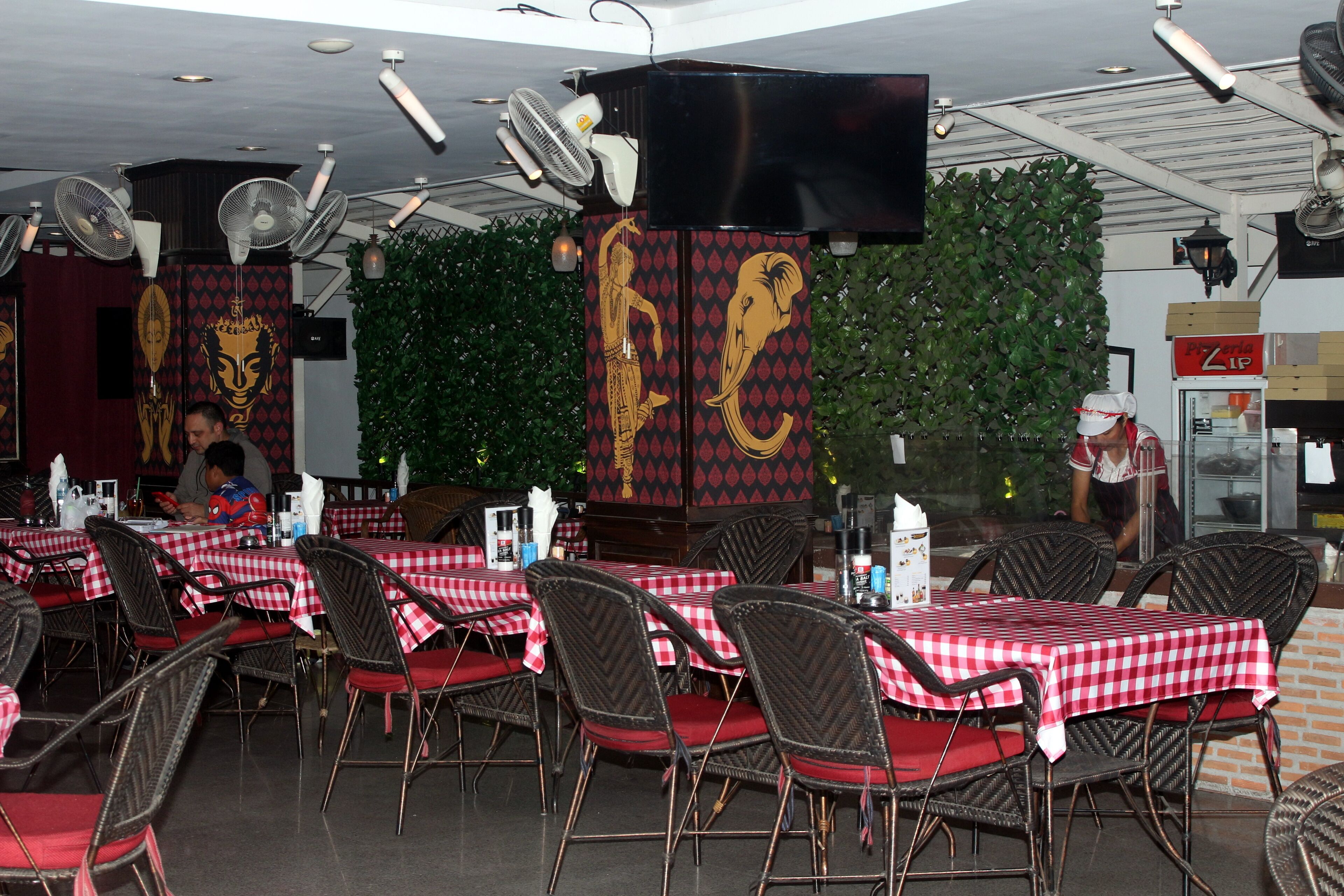 Foto - ZIP Hotel & Restaurant