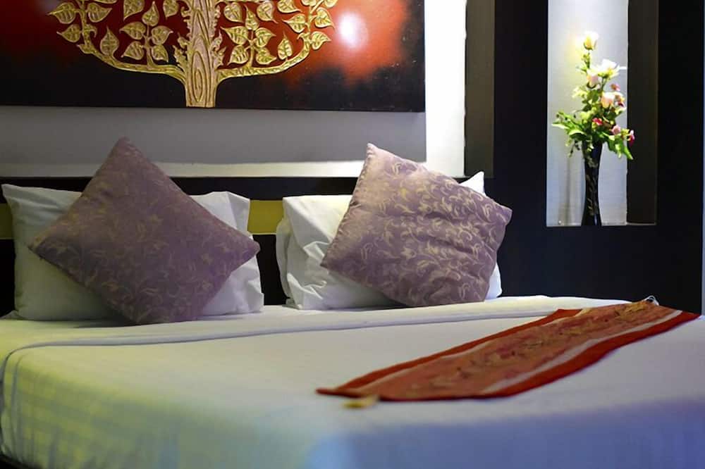 Zip Lounge & Apartments