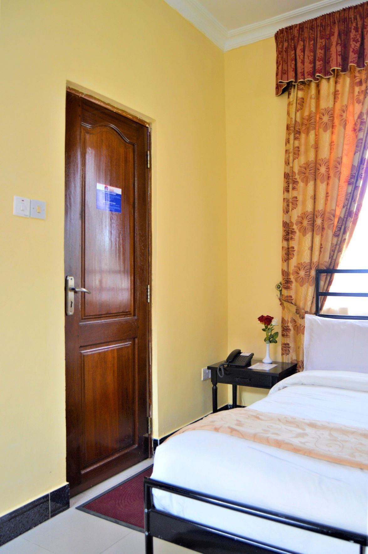 Desk, iron/ironing board, free WiFi, bed sheets