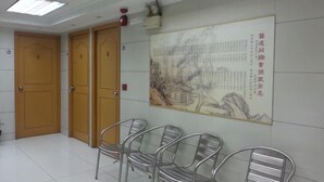 Interior - Hong Kong Le Cong Fraternal Association (Kowloon)