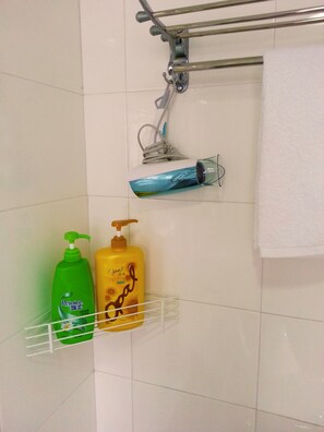 Bathroom amenities - Hong Kong Le Cong Fraternal Association (Kowloon)