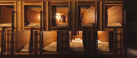 Capsule Room, Men Only | In-room safe, free WiFi, bed sheets