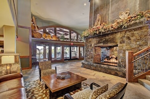 Condo, 1 Bedroom | Interior