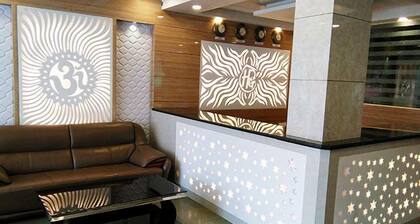 Paradise Ganga - A River Side Hotel