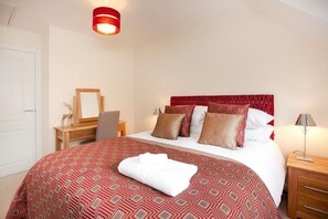 Apartament Deluxe, 2 dormitoris | 2 dormitoris, planxa i posts de planxar i wifi gratuïta 