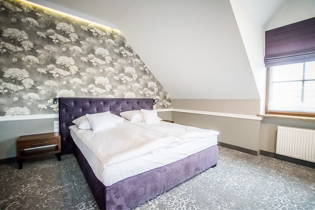 junior studio suite | premium bedding, minibar, in-room safe, desk