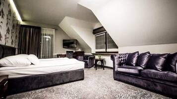 Comfort-Doppelzimmer | Hochwertige Bettwaren, Minibar, Zimmersafe, Schreibtisch