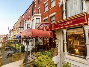 Exterior - The Oak Lea Hotel (Blackpool)
