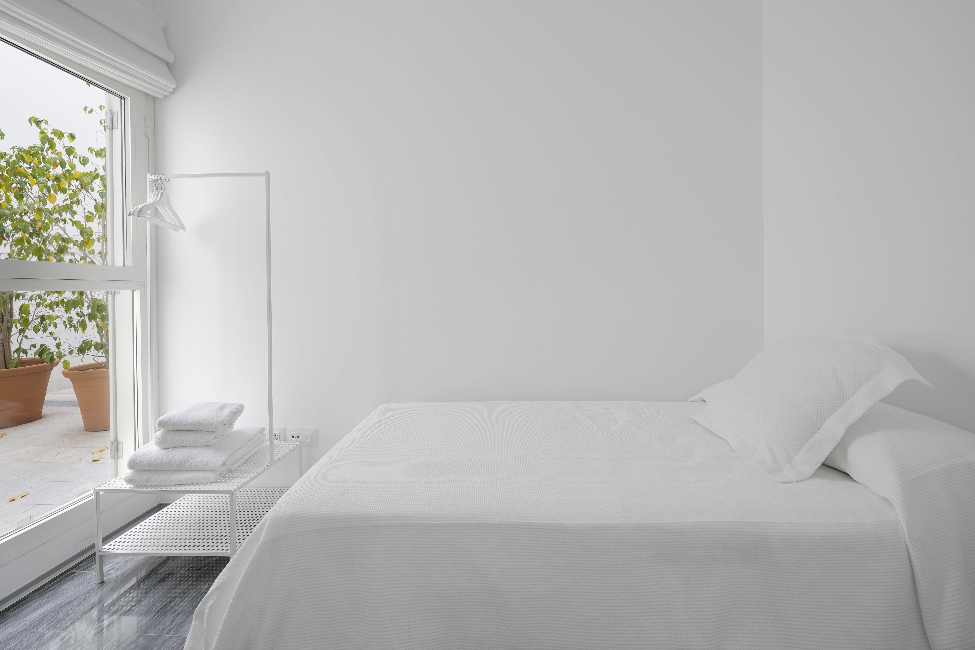 Premium bedding, individually decorated, individually furnished, desk