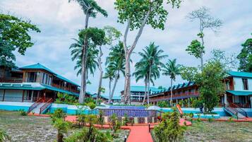 Enceinte de lâhĂ©bergement