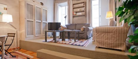 Huoneisto, 1 makuuhuone | Olohuone | Taulutelevisio