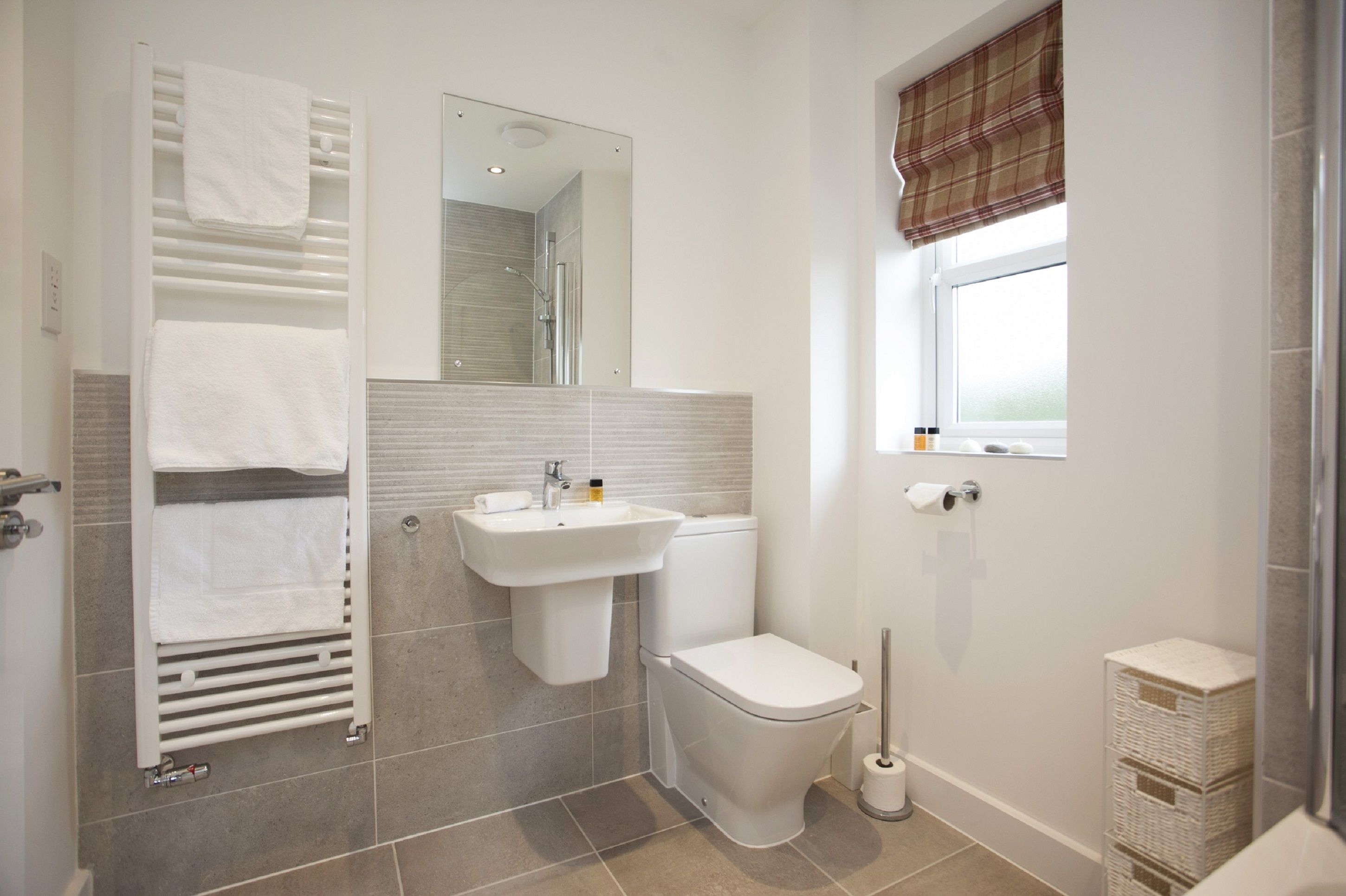 apartment | bathroom | free toiletries, hair dryer, towels, shampoo