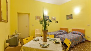 3 bedrooms, in-room safe, individually decorated, individually furnished - Rental in Rome Sardegna (Rome)