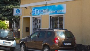 Front of property - Microstore Airport Panzio (Vecsés)