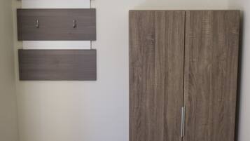 Soundproofing, iron/ironing board