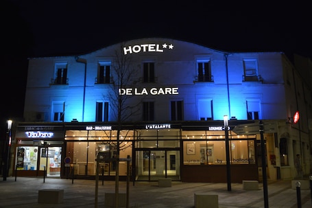 Façade de l’hébergement. Hotel de la Gare – urban by balladins