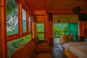 Iron/ironing board, free WiFi - Ella Taxi (Bandarawela)