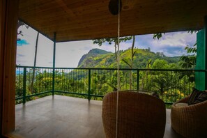 Mountain view - Ella Taxi (Bandarawela)