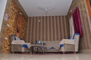 Lobby - Satiya Guest House (Gaya)