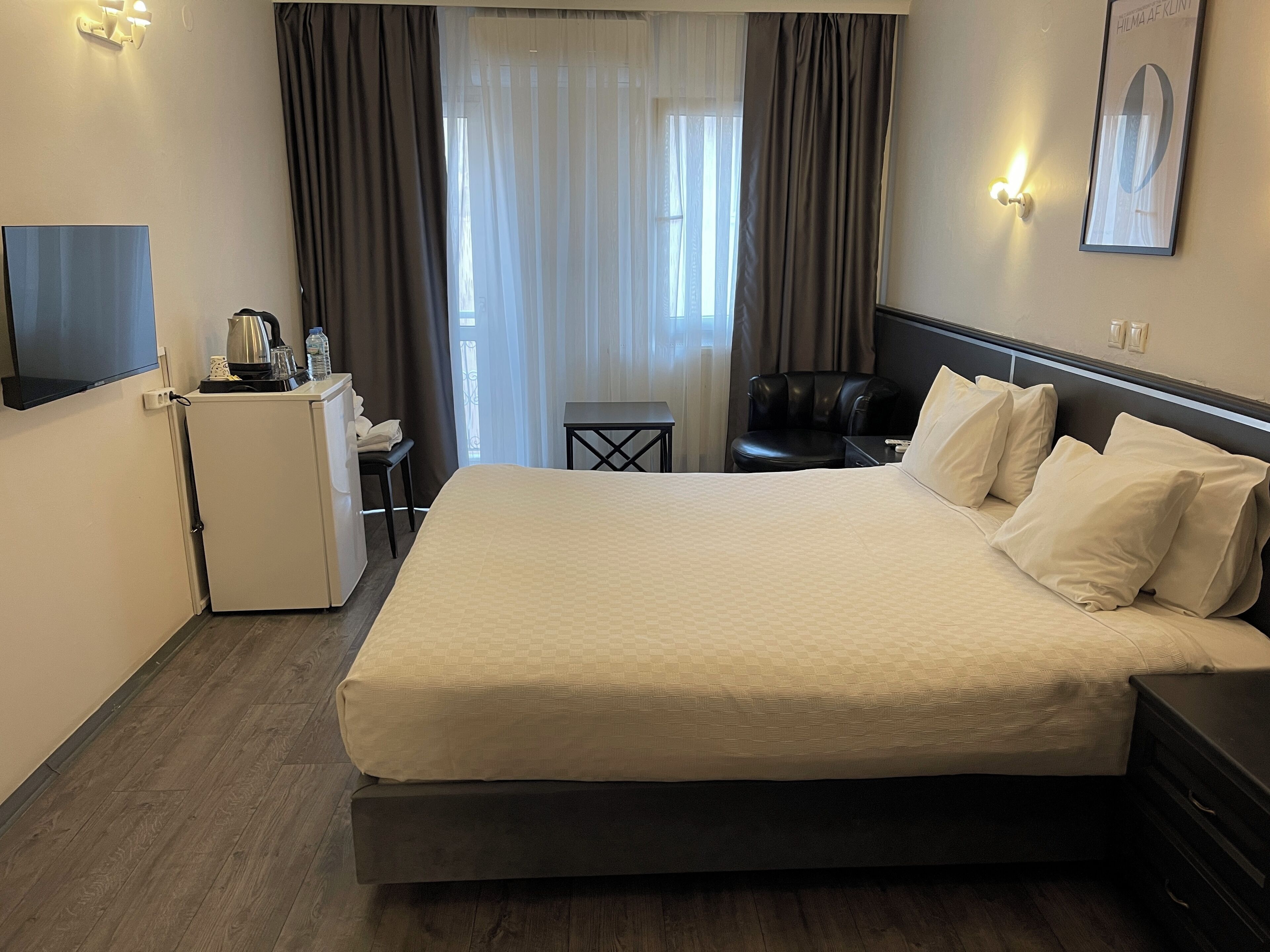 ห้องสแตนดาร์ดดับเบิลหรือทวิน, 1 ห้องนอน | Wi-Fi ฟรี, ผ้าปูที่นอน