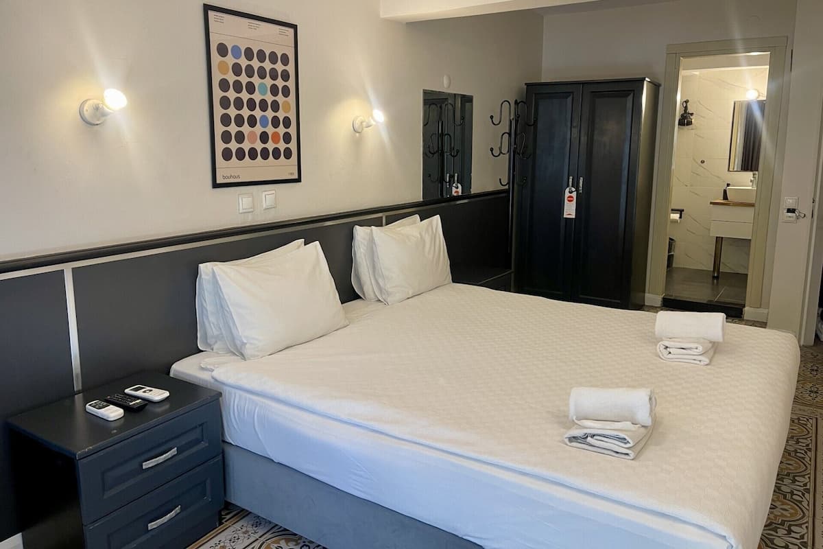 Wifi gratis y ropa de cama