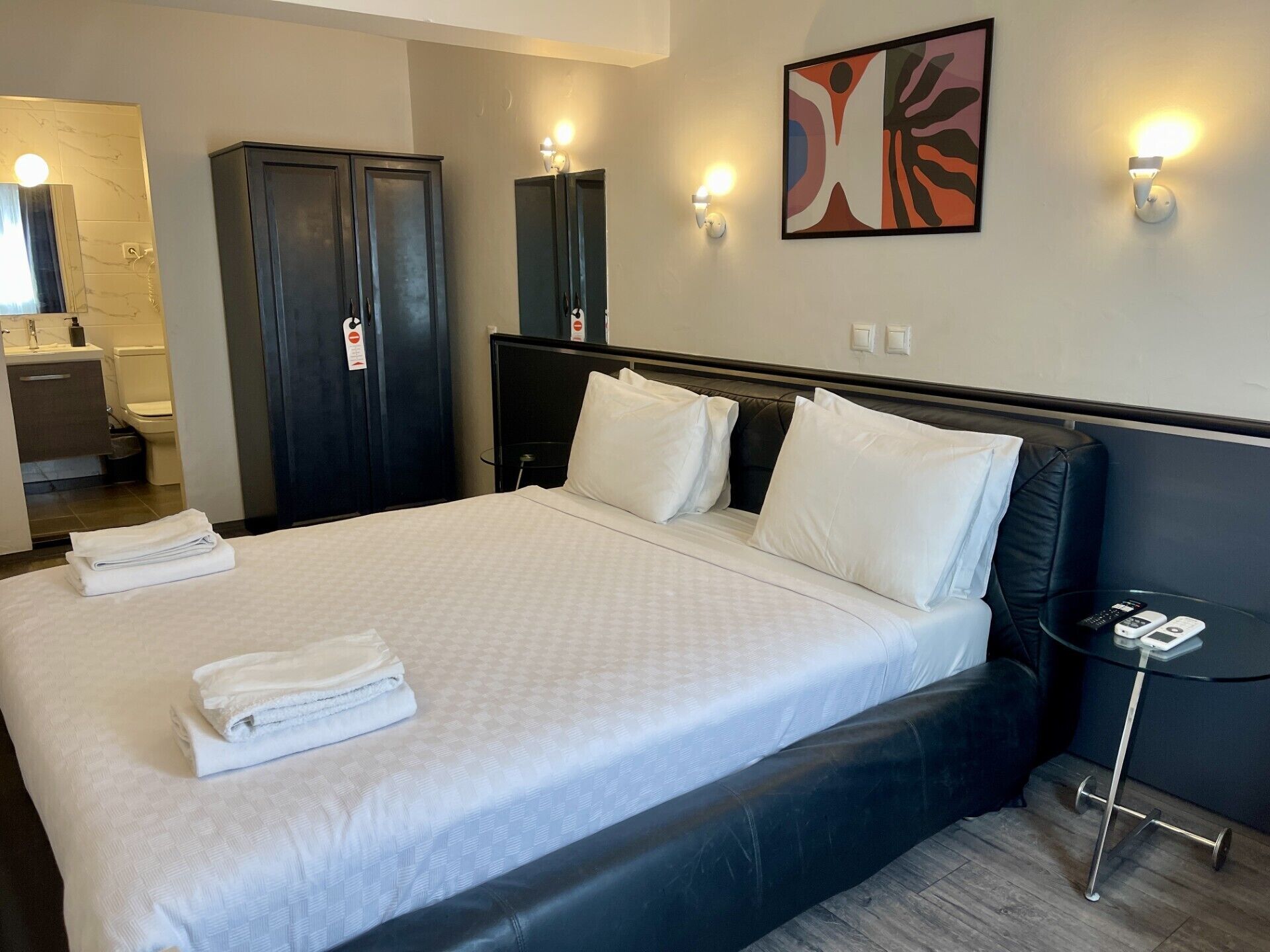 Wifi gratis y ropa de cama