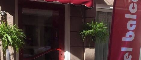 Façade de lâhĂ©bergement