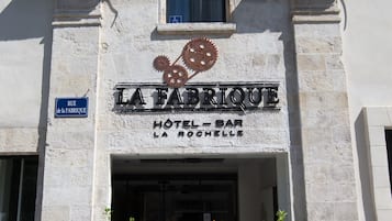 Majoituspaikan sisäänkäynti