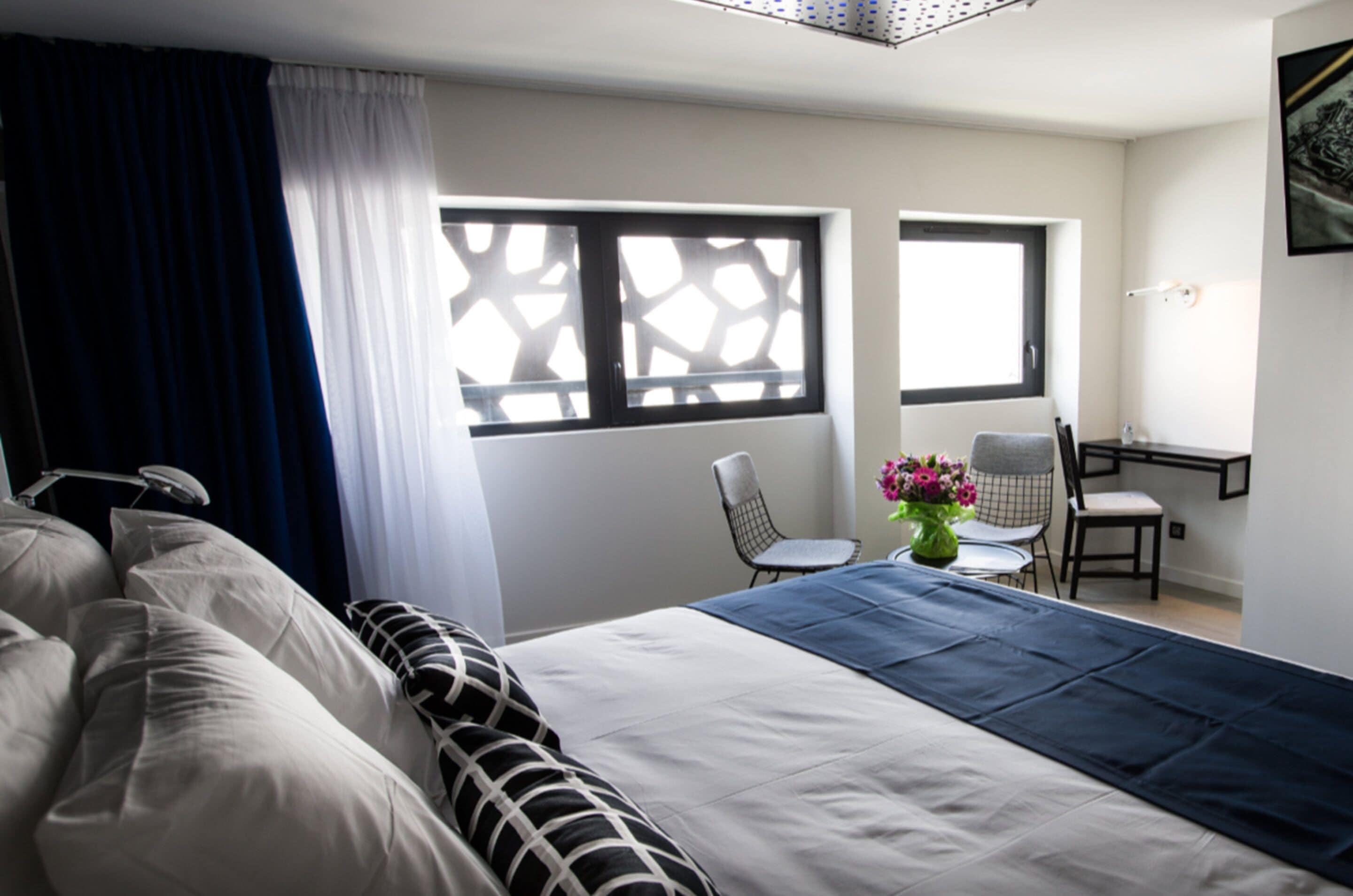 prestige room | 1 bedroom, in-room safe, individually decorated, individually furnished