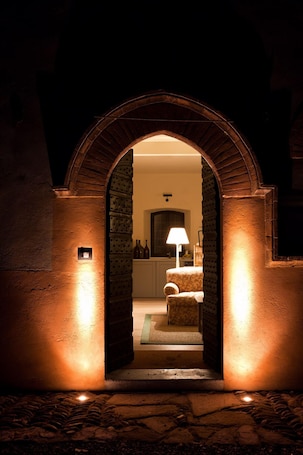 ๋ญ์
๋ฆฌ ์ํํธ, ์นจ์ค 2๊ฐ, ์ฃผ๋ฐฉ | 1 ๊ฐ์ ์นจ์ค, ๊ณ ๊ธ ์นจ๊ตฌ, ๊ฐ์ค ๋ด ๊ธ๊ณ , ๋ฌด๋ฃ WiFi