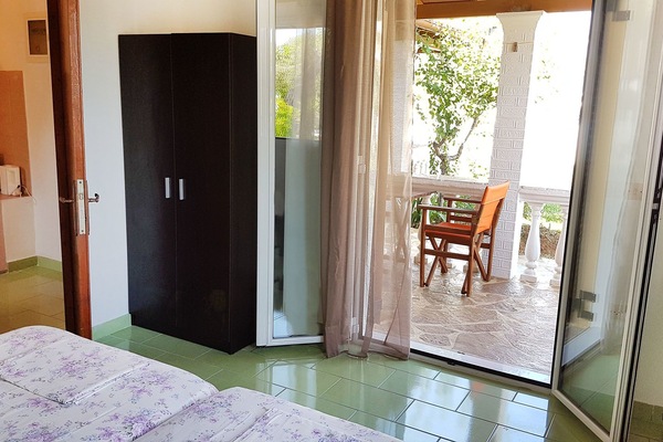Estudio superior, 2 camas individuales, cocina básica | Vistas desde la habitación