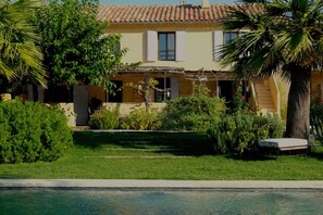 Property entrance - Le Clos BB (Saint-Cyr-sur-Mer)