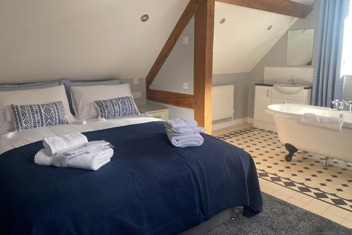 Executive Suite