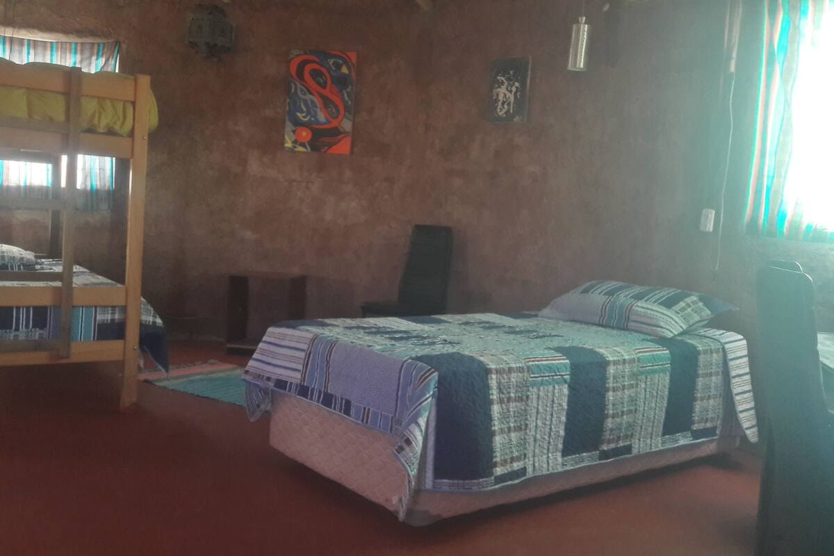 Desk, rollaway beds, free WiFi