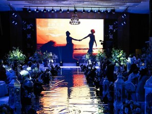 Indoor wedding - Shangling Boston Hotel (Yinchuan)