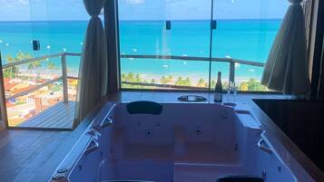 Private spa tub