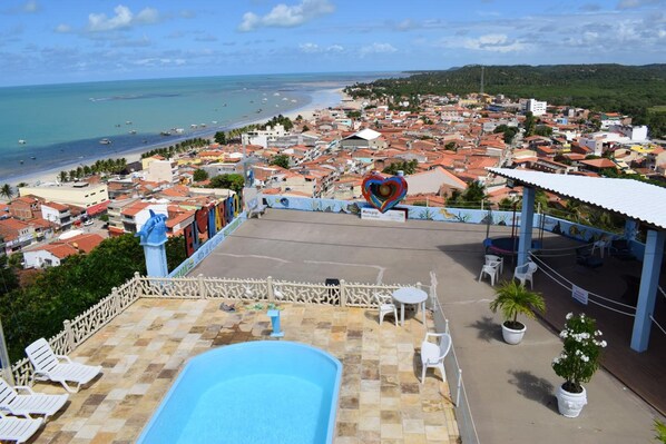 Piscina a l'aire lliure
