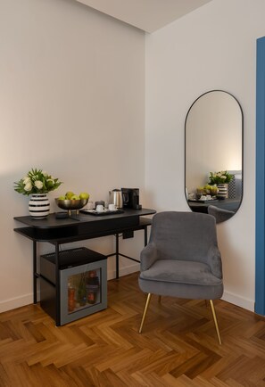 Deluxe-Dreibettzimmer, 1 Schlafzimmer, mit Bad, Stadtblick