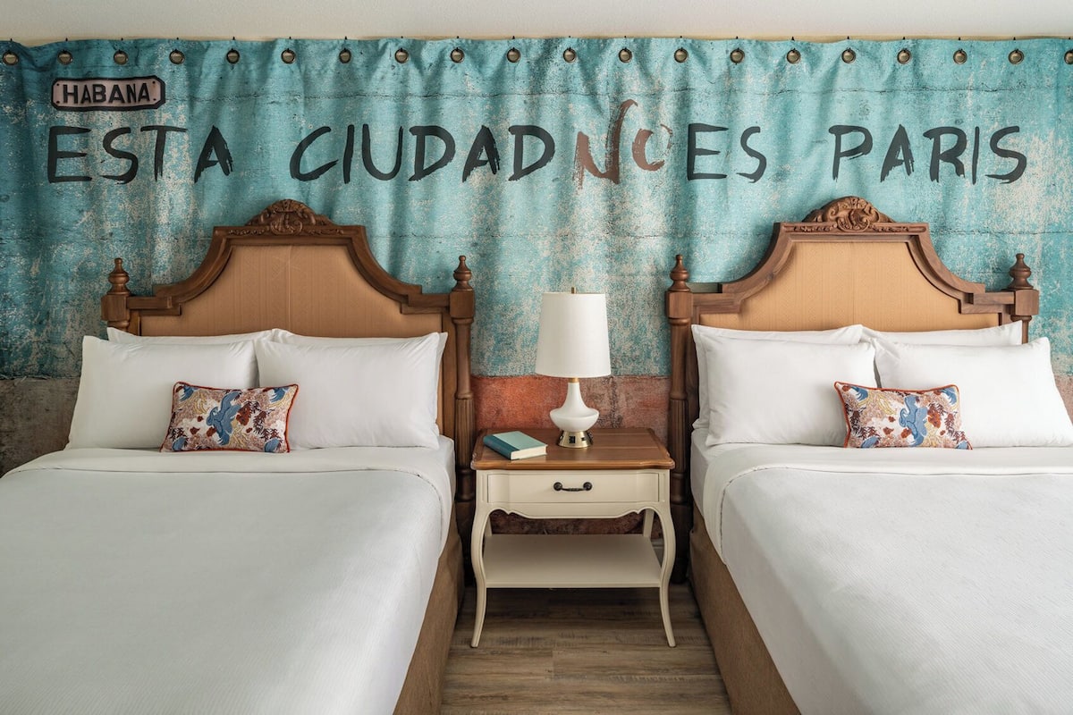 Premium bedding, in-room safe, individually decorated