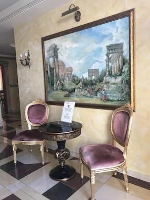 Lobby sitting area - Golden Pearl Hotel (Sunny Beach)