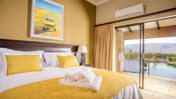 Unit D5 | Cadar kapas Mesir, peralatan tempat tidur premium, tilam berlapik