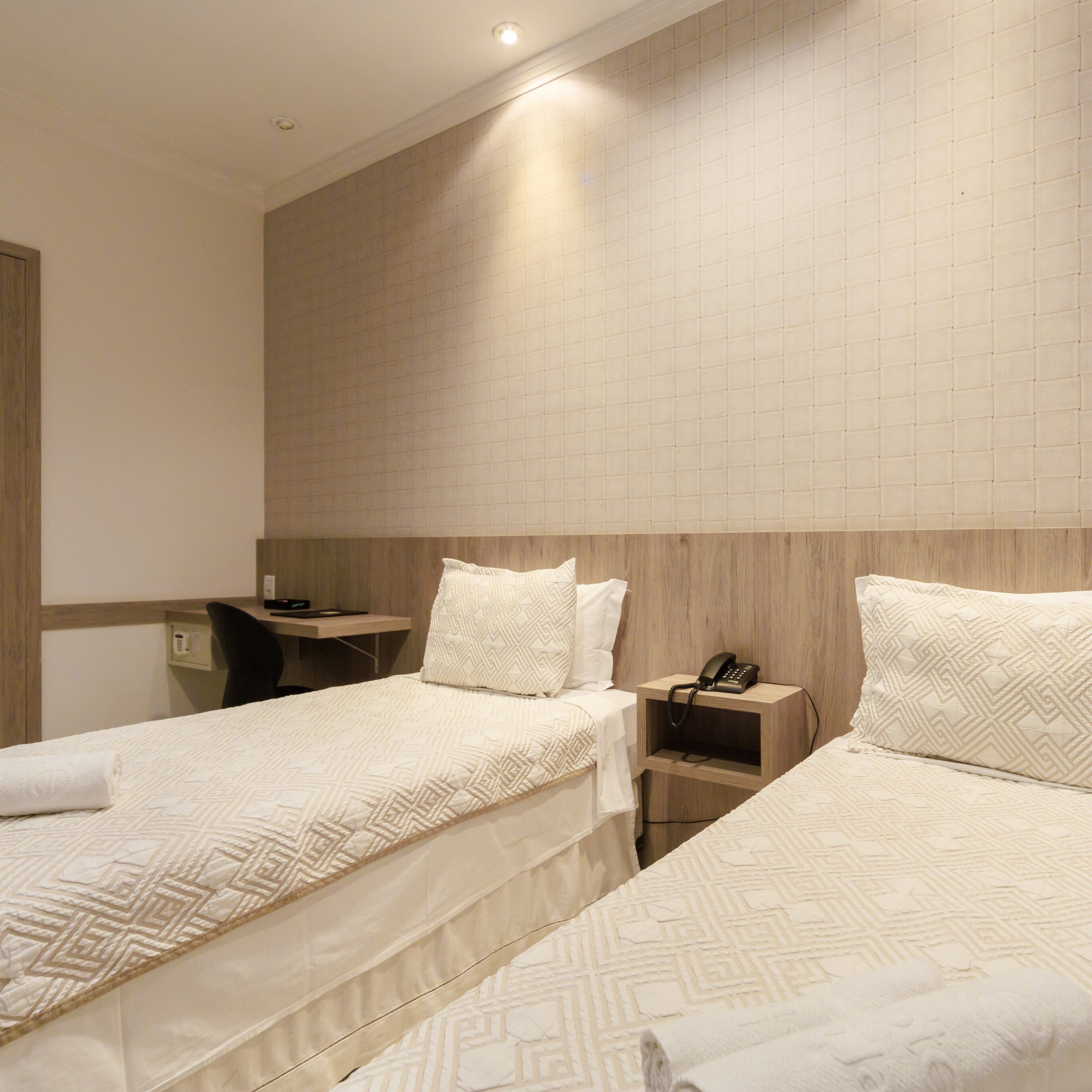 twin room, 2 single beds | minibar, desk, free cots/infant beds, free wifi