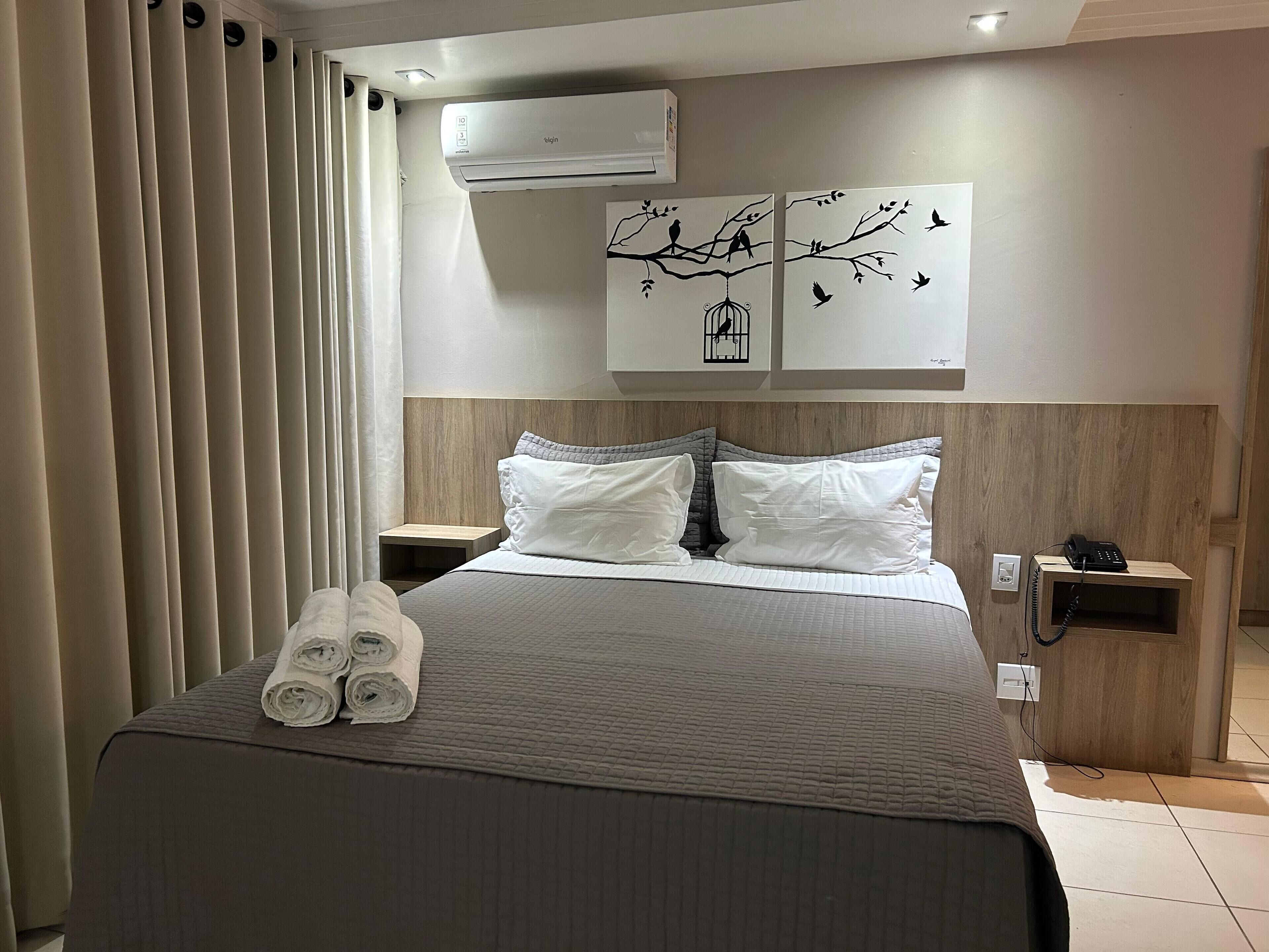 Minibar, escritorio, cunas gratuitas y wifi gratis 