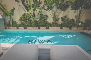 Outdoor pool, open 7:00 AM to 10:00 PM, sun loungers - Biwa Tulum (Tulum)