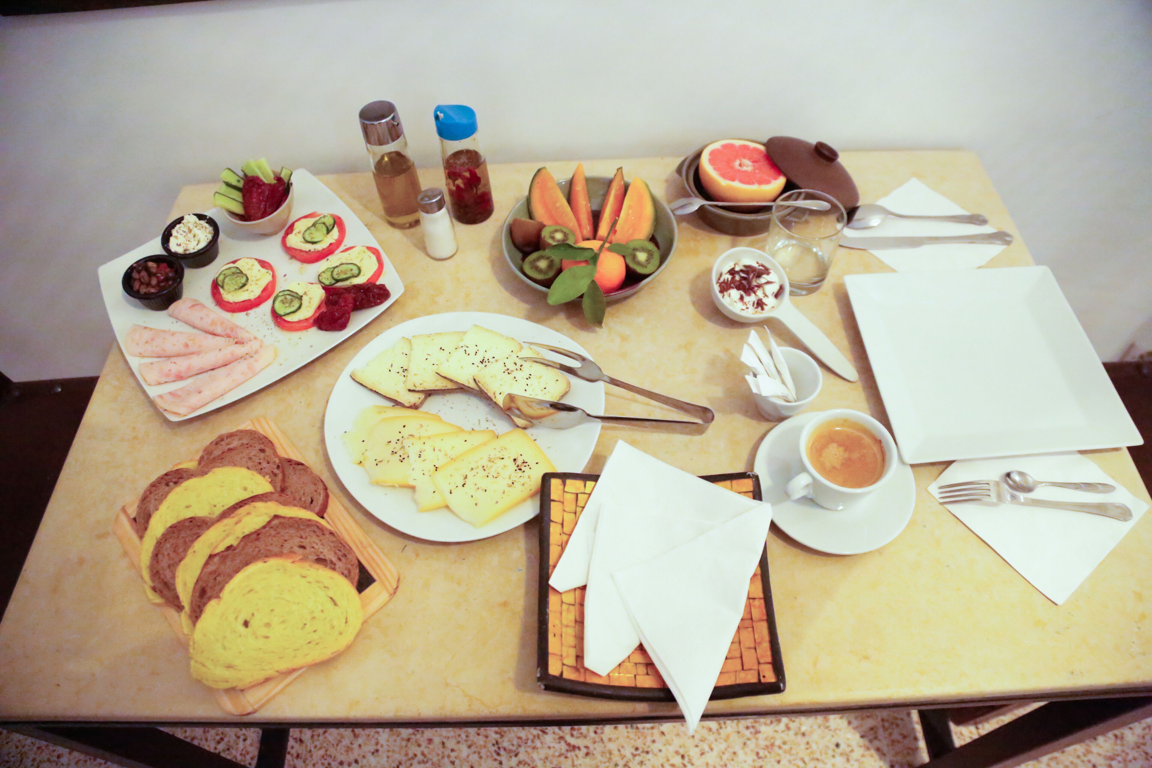 Desayuno típico de la región gratuito y diario