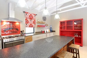 Maison Luxe, 4 chambres | Cuisine privée