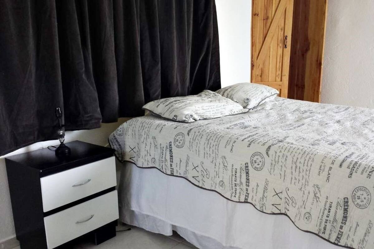 Individual Estandar | 1 Schlafzimmer, individuell dekoriert, kostenloses Internet per Kabel