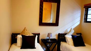 Apartamento superluxo, 2 quartos | 2 quartos, Wi-Fi de cortesia