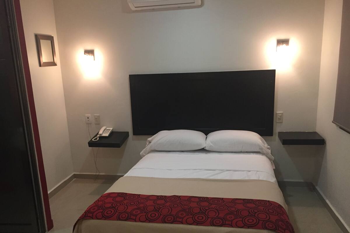 ห้องจูเนียร์ซิงเกิล | ตู้นิรภัยในห้องพัก, โต๊ะทำงาน, Wi-Fi ฟรี
