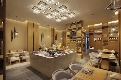 Crowne Plaza Nanchang Wanli by IHG
